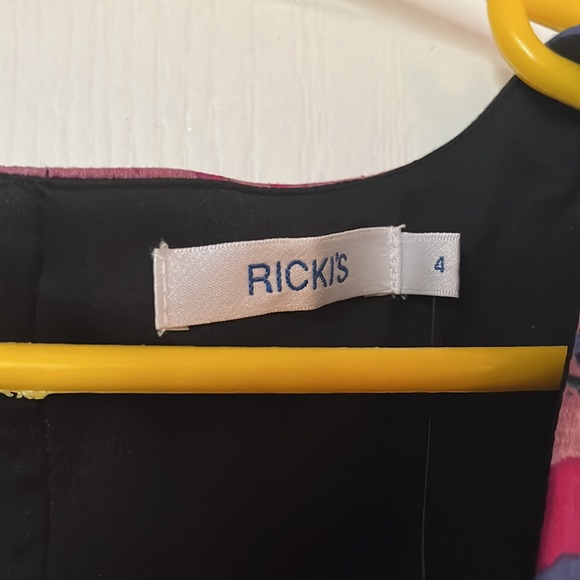 Ricki’s fit and flare dress, NWT, size 4, pink, blue, teal floral on black - Picture 5 of 5